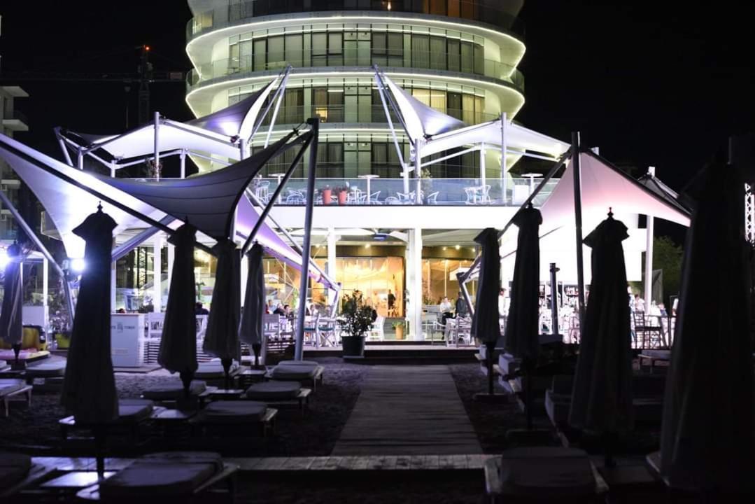 White Tower Prestige *