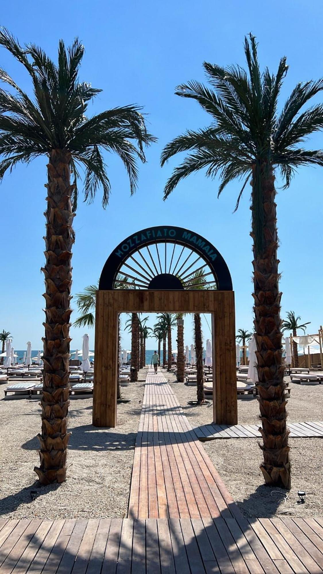 White Tower Prestige * Mamaia